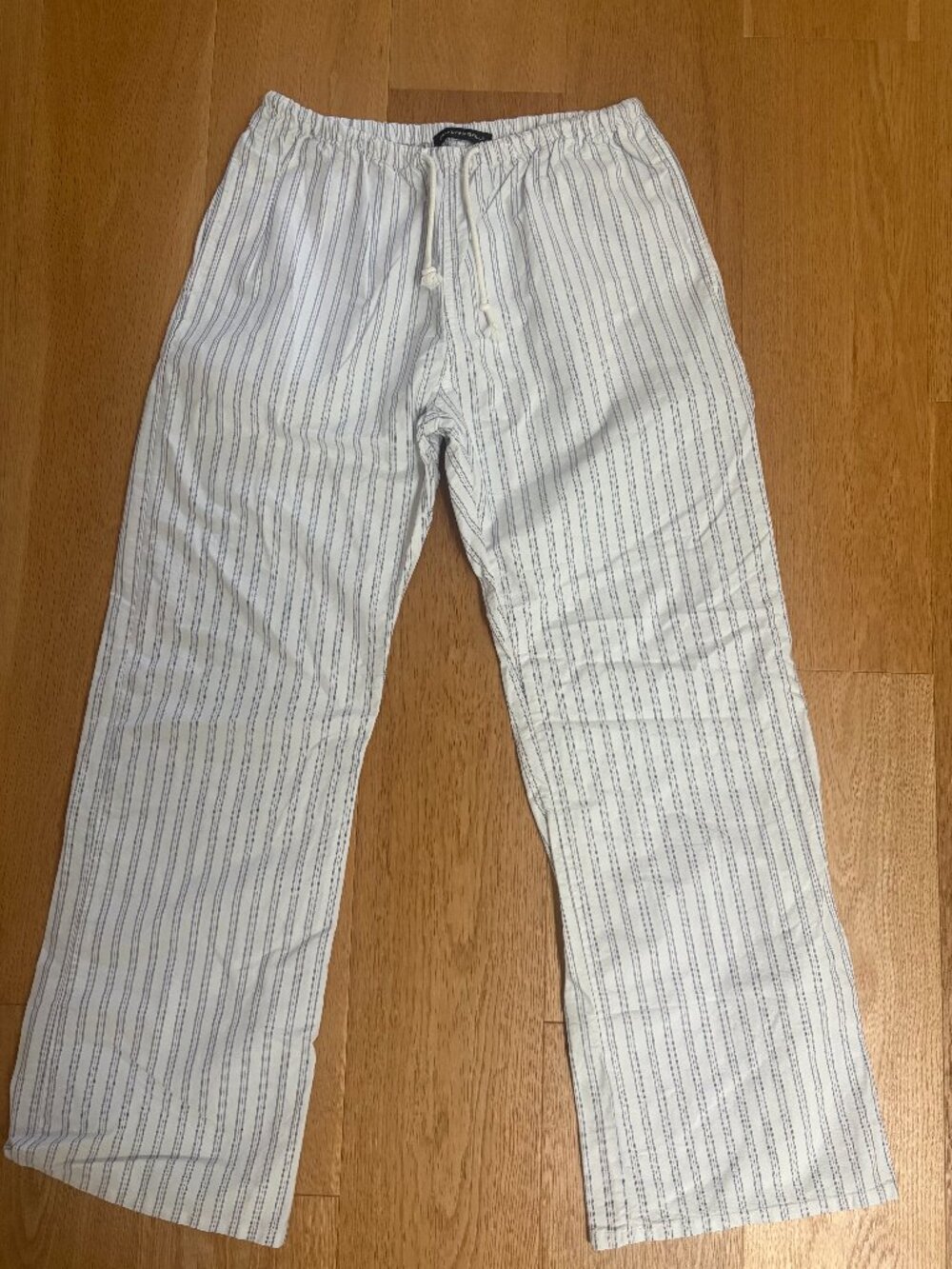 Brandy Melville Linen Stripped Pants
